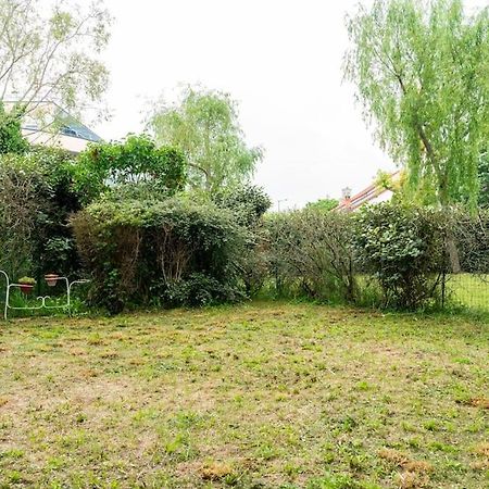 Appartement Avec Jardin Et Terrasse Pres De Paris Mantes-la-Jolie Exteriér fotografie