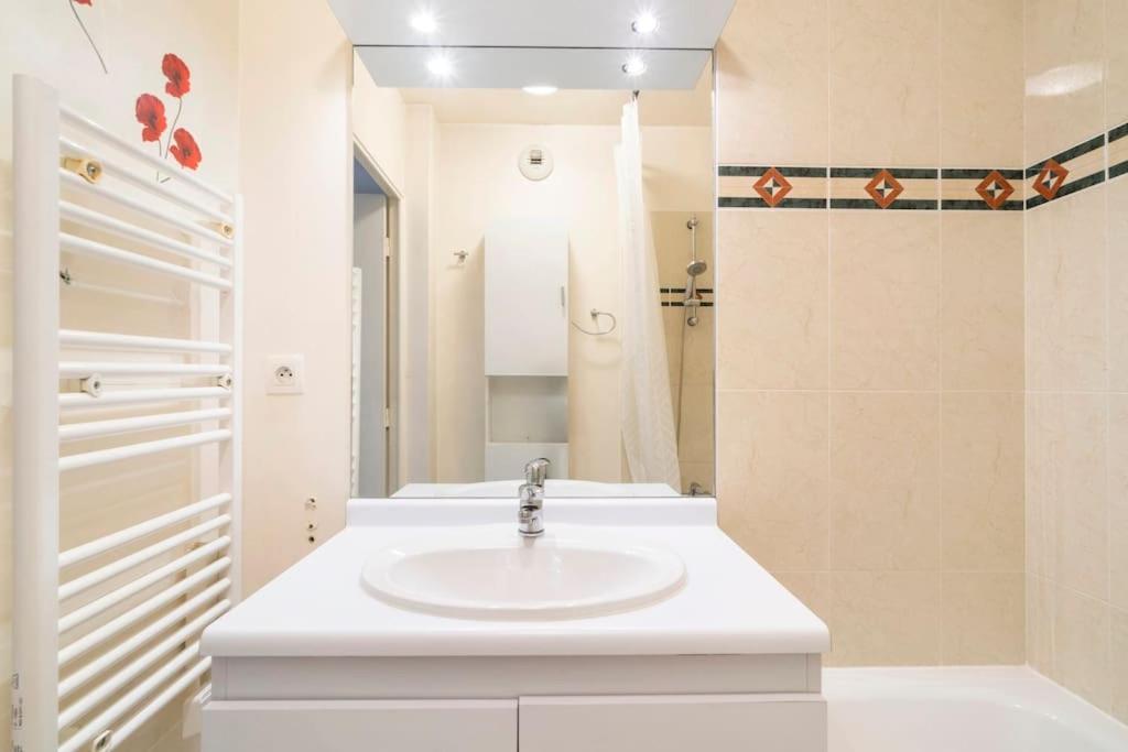 Appartement Avec Jardin Et Terrasse Pres De Paris Mantes-la-Jolie Exteriér fotografie